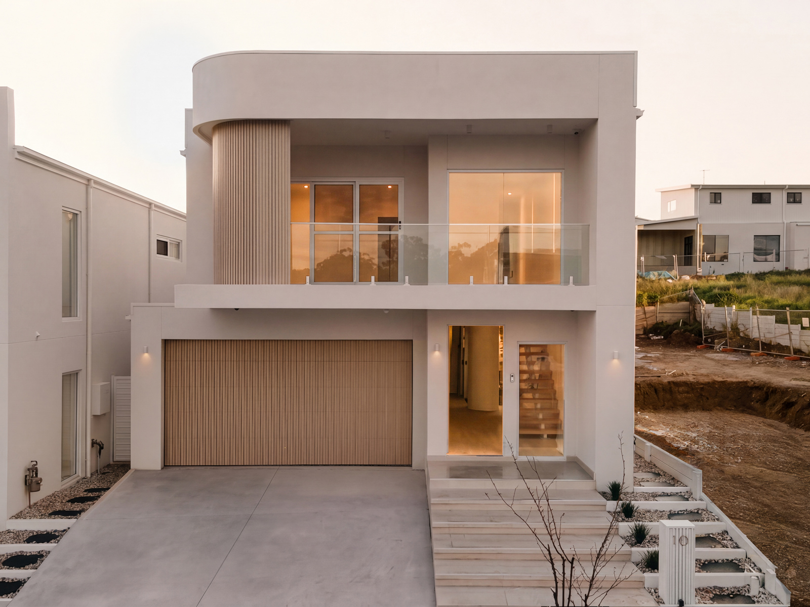 10 Ardeale Street